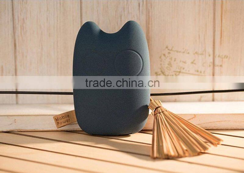 power supply Portable Cat Power bank 7800mAh