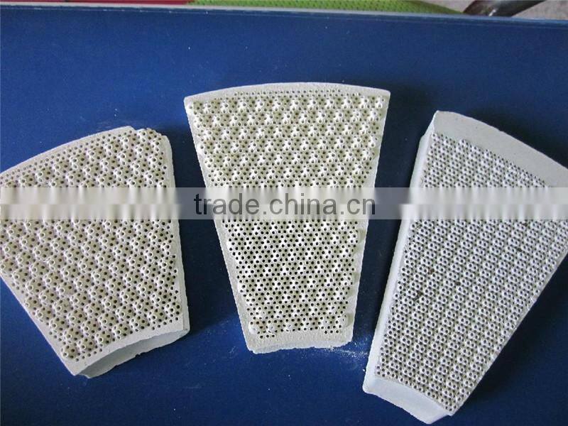 Cordierite infrared ceramic plate used for combustion oven