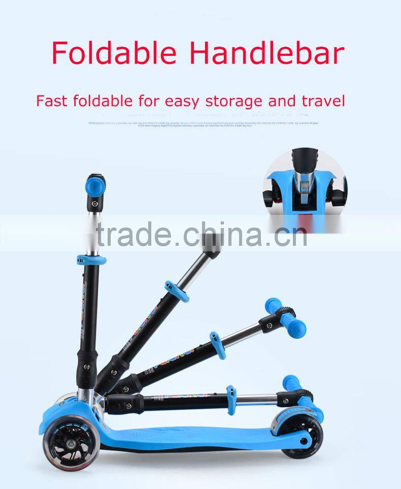 2016 high quality new folding kids scooter with cute cartoon lunch bag