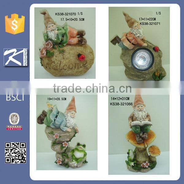 Funny resin elf outdoor decoration