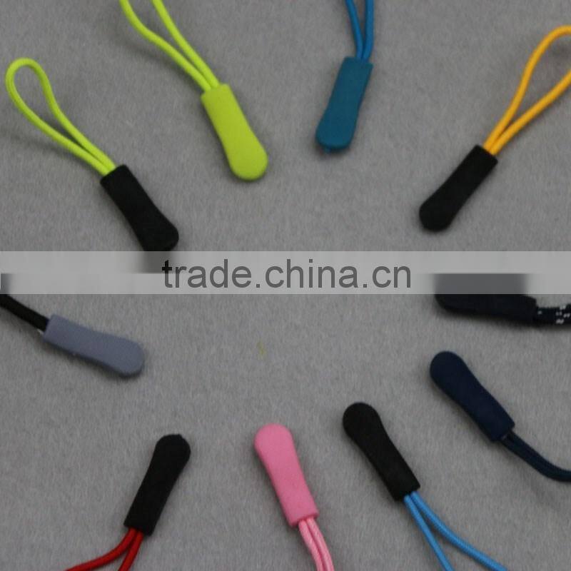 hot sell !plastic fashion zipper puller