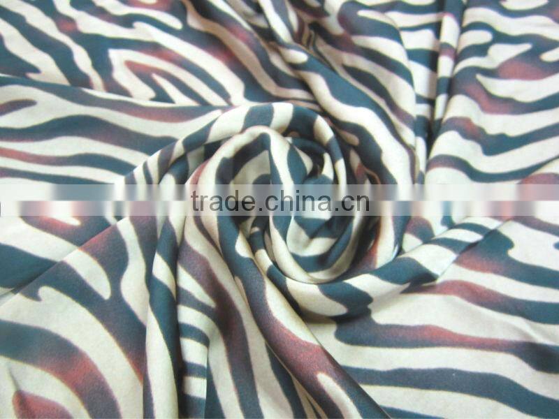 100 Polyester designer fabric digital printed chiffon fabric for women dress fabric