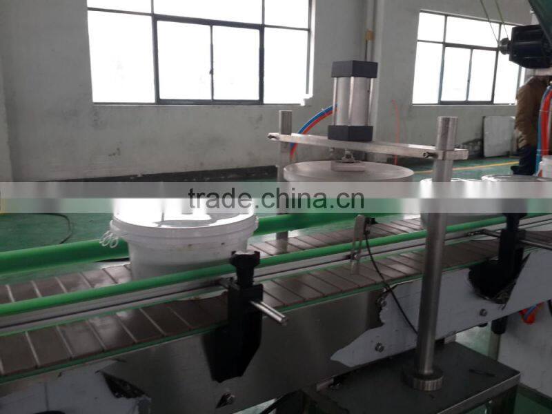 GMP standard automatic bottle filling machine