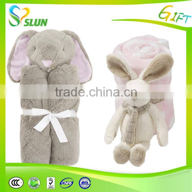 China wholesaler customized double plush soft throw blankets with logo