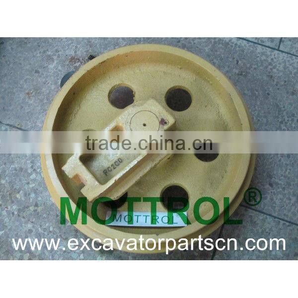 FRONT IDLER GROUP --D20 DOZER