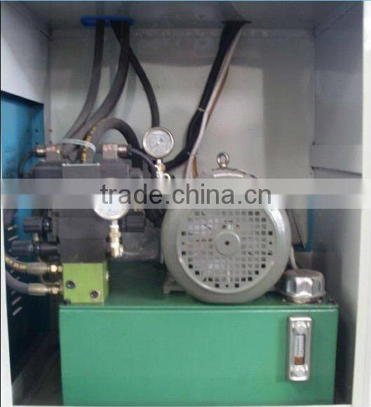 Veneer guillotion machine