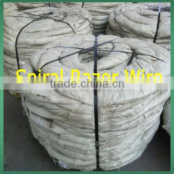 400mm BTO-22 razor barbed wire, razor wire price