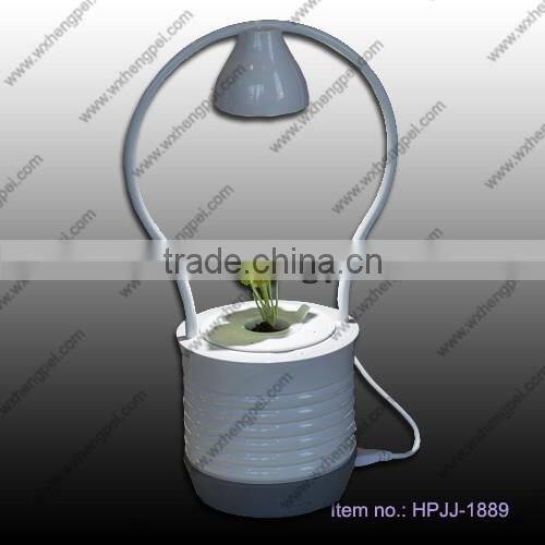 Mini hydroponic smart garden