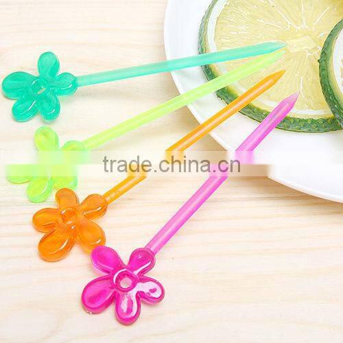 Supply creative trees flower plastic fruit fork