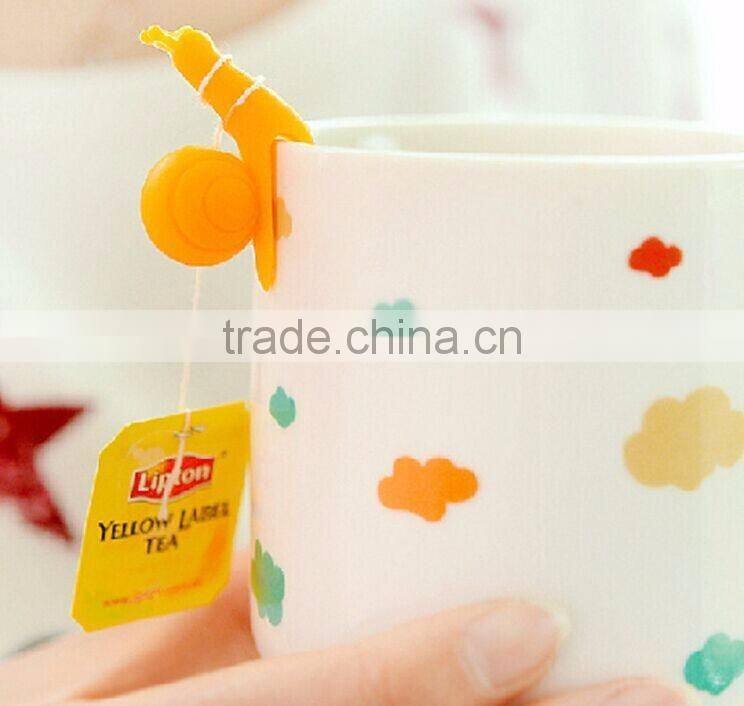 Pack of 6 pcs Silicone Chickadee Wine Glass Identifier,Bird Shaped Suction Silicone Wine Glass Markers