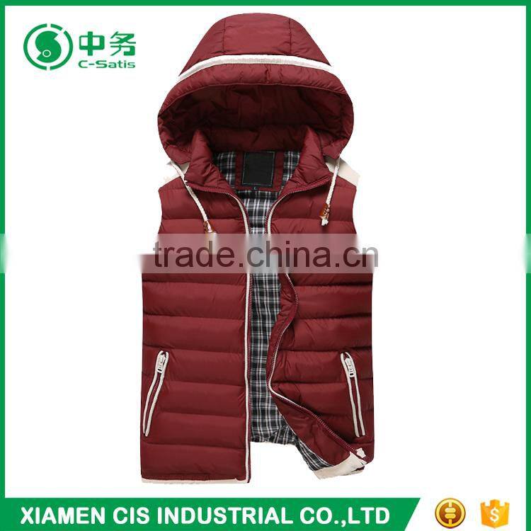 New Item European Style Slim Fit Lightweight Mens Cotton Down Vest for Winter