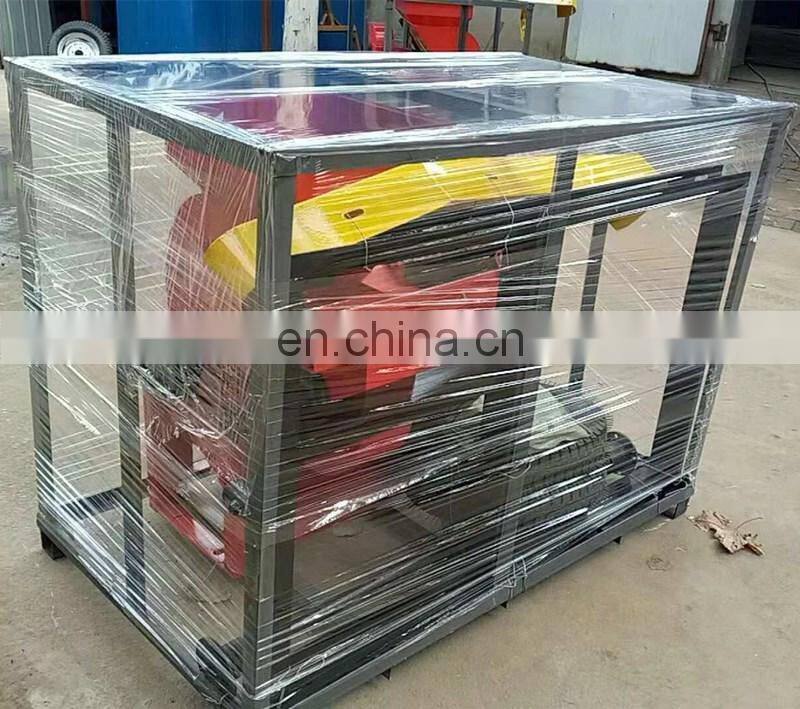 5-6Ton per hour movable 4 Wheels tracotr rear 3 point linkage pto drive maize sheller thresher