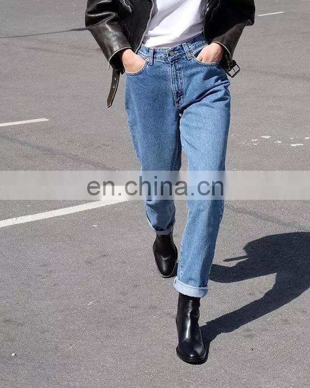 Wholesale customized 2020 light blue vintage wash jeans hot selling high-waisted women's jeans