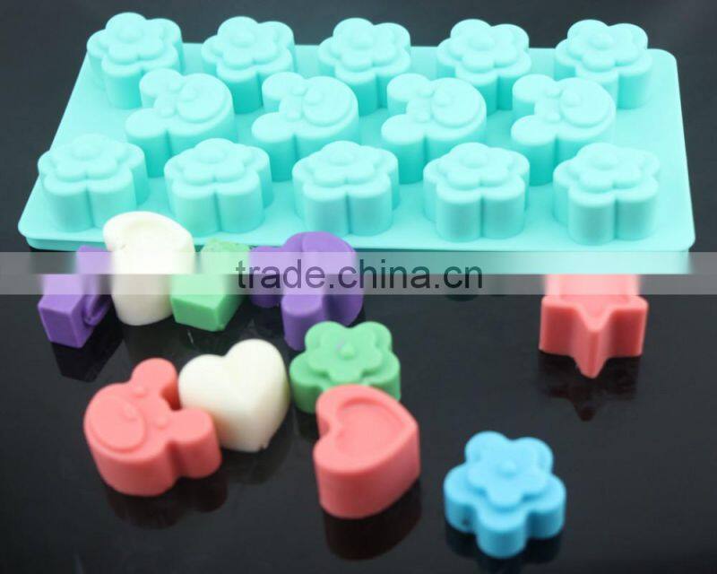 Lovely And Cute Chocolate Making Molds