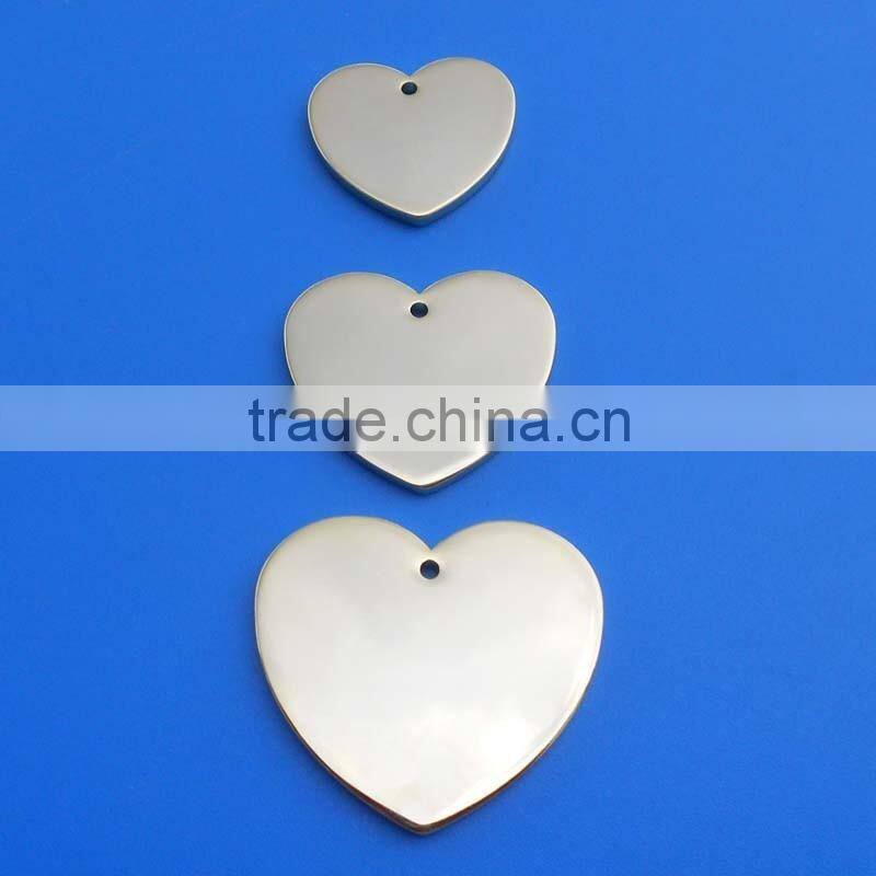 Blank Gifts Heart Shaped Dog ID Tag for Pets