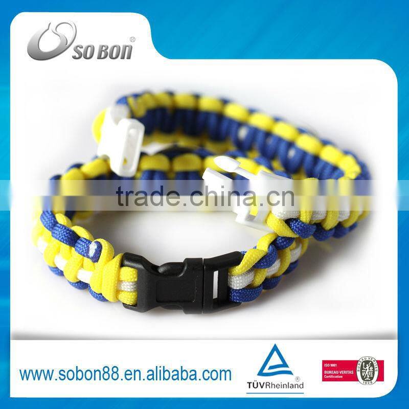 Cheap christmas woven paracord bracelet with logo