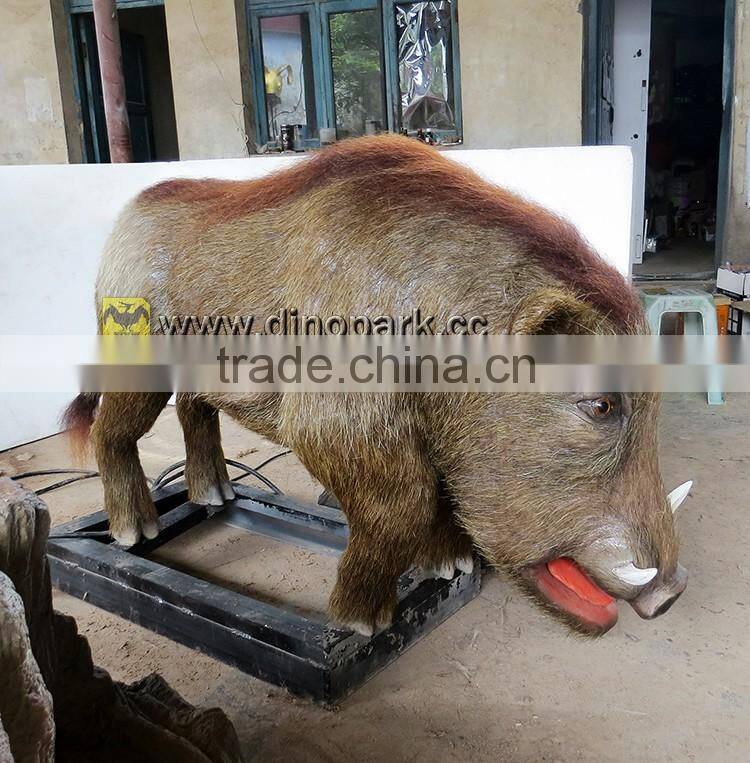 HLT Wild boar animatronic animals in Jungle book