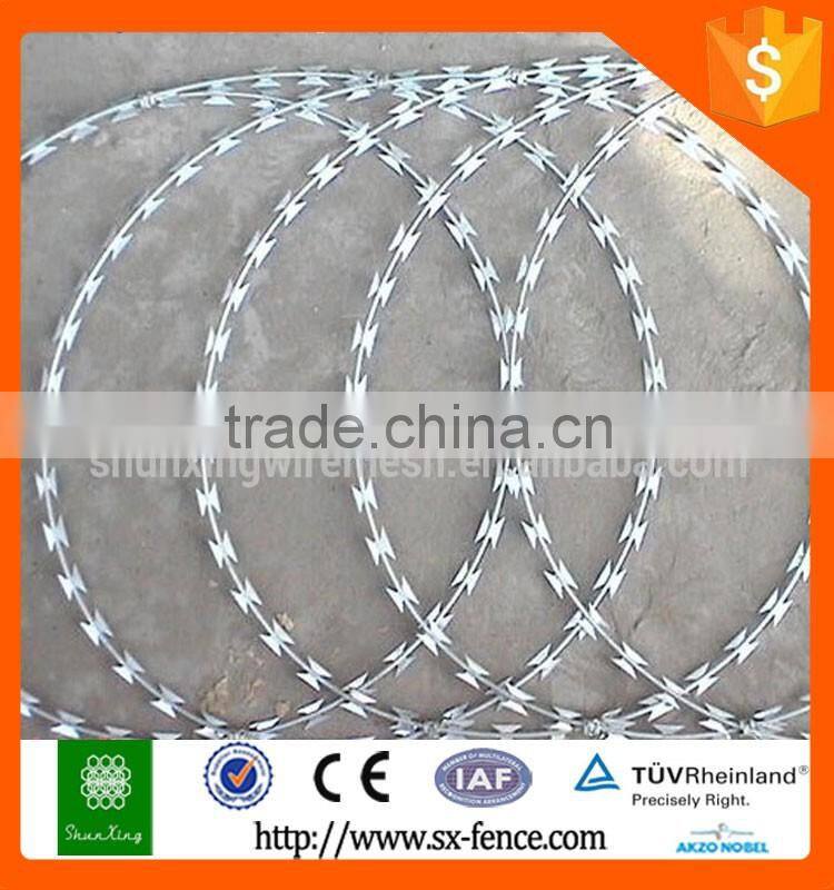 Cheaper concertina razor barbed wire with pallet/razor barbed wire toilet seat