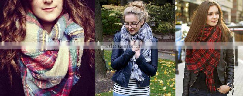 8310118 Woman Fashion Red Long Scarf