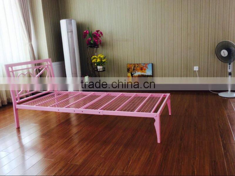 pretty single pink bed