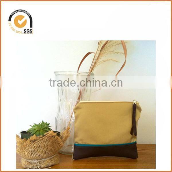 Leather and cotton canvas zipper pouch By Chiqun Donggaun CQ-H01059
