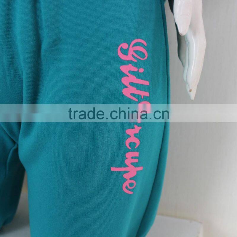 2017 Wholesale Tracksuit Leftover Stock Women Tracksuit Set