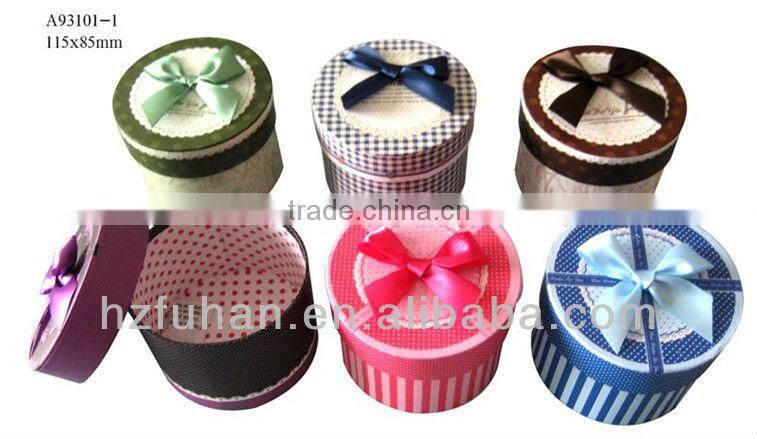 2013 lovely small product packaging box