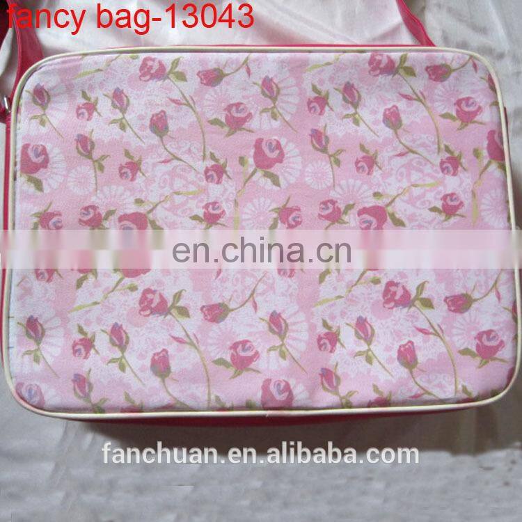 2014 New Design Girl's PU Shoulder Bag with Printed Cotton Jersery