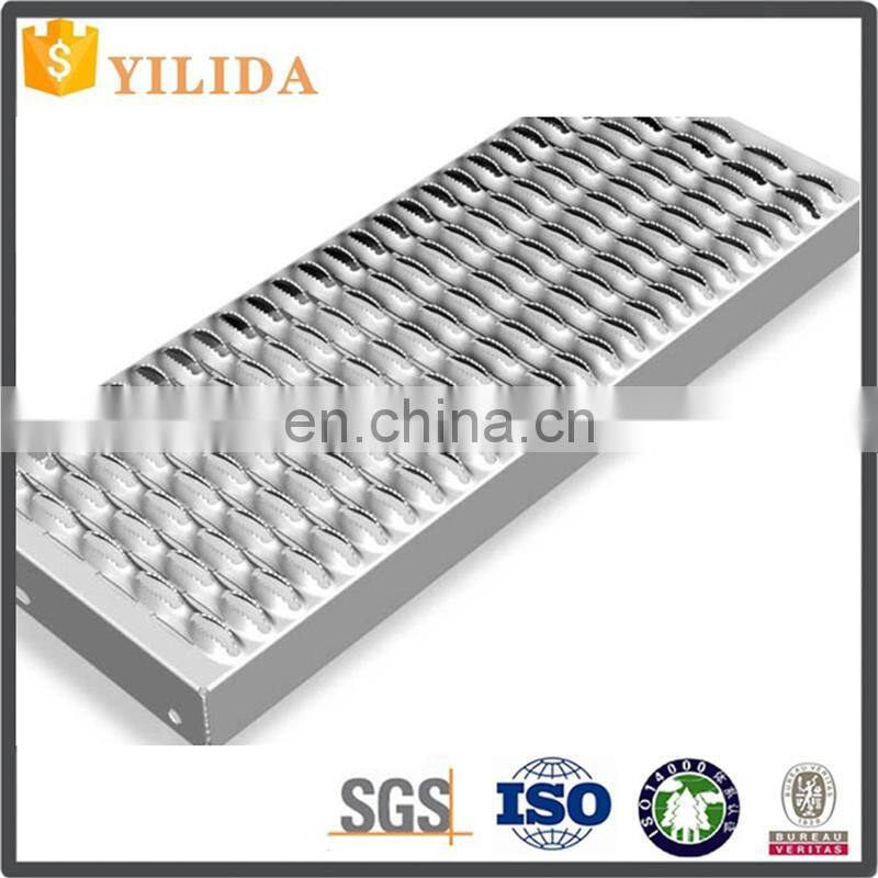 building materials perforated metal mesh anti skid stair metal plate