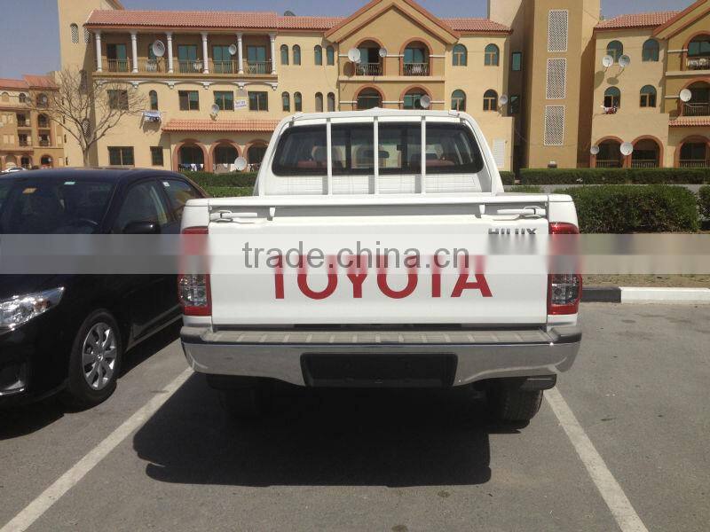 TOYOTA HILUX 4WD D/C PETROL 2013