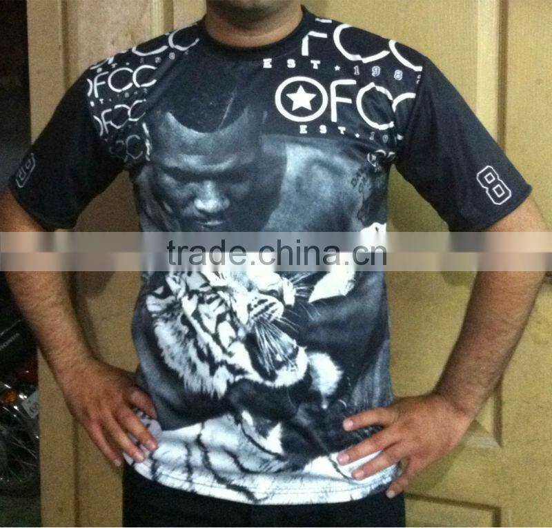 Crew-neck high visibility t-shirt