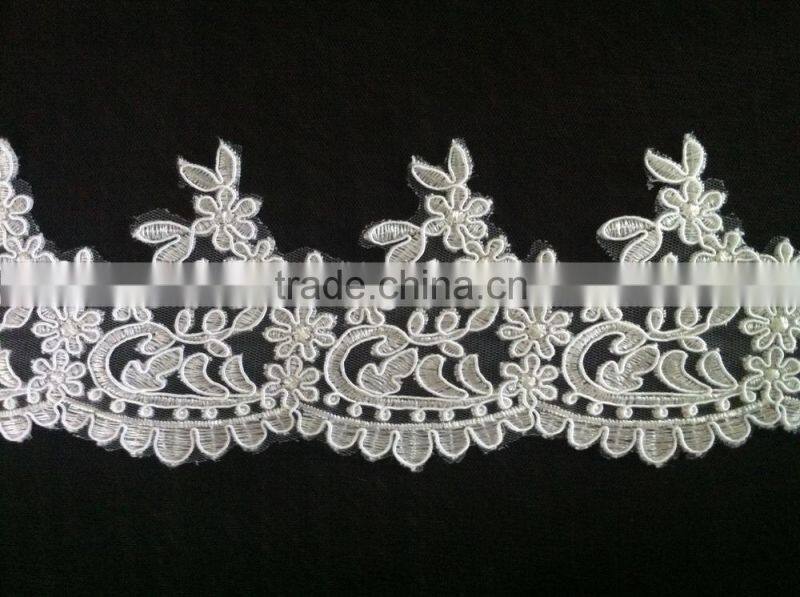 ivory alecnone lace fabric trim for bridal veil, wedding gown