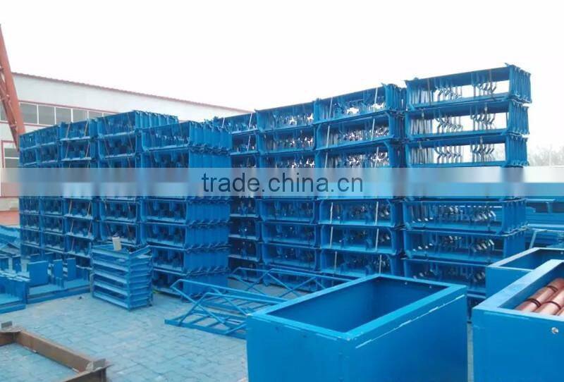 Long Lifespan Carbon Steel Troughed Bottom Trestles For Supporting Belt Conveyor Idler Roller