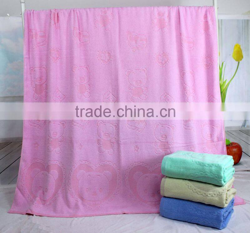 Good quality and practical 100% cotton towelling coverlet wholesale