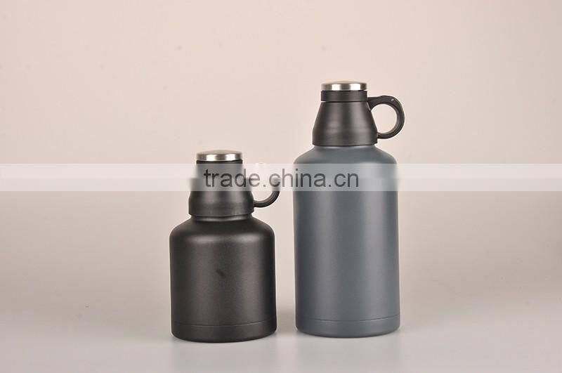 Double wall vacuum insulated stainless steel pocket liquor bottle black