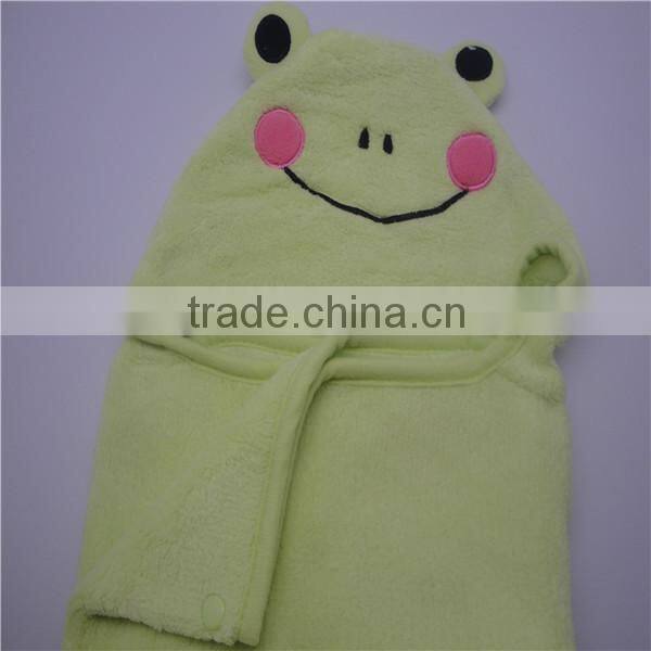 Soft plain dyed embroidered baby quilt blanket wholesale