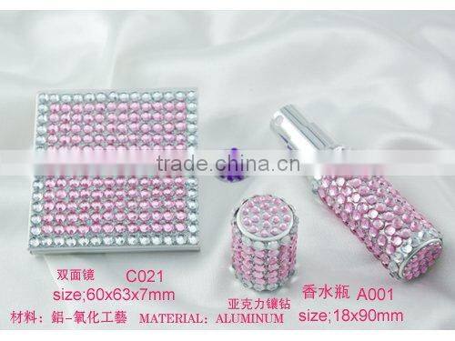 metal diamond pocket mirror