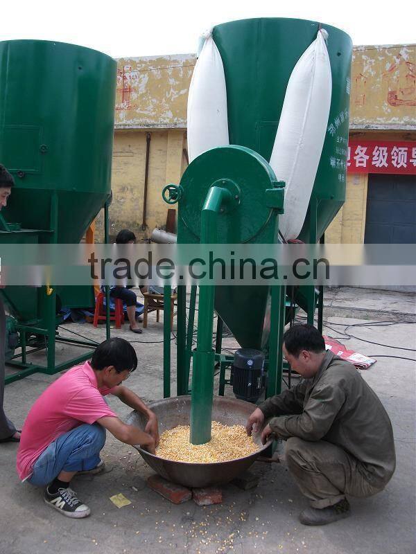 Hot selling and excellent chicken feed mixing machine
