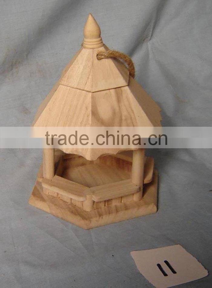 Miniature wood crafts housesbird feeder , cheap wooden bird house and feeders, wholesale pine wood bird house with hanging