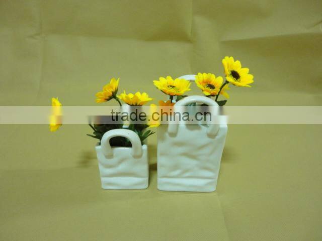 CERAMIC SMALL VASES