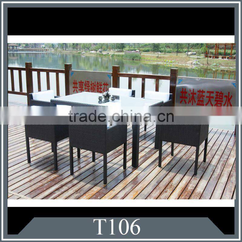 Durable Outdoor Rattan Furniture Table New T-106