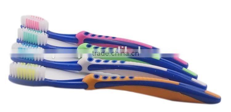 Hot selling plastic kids toothbrush with cover and disposable head