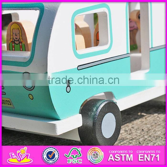 2017 New products kids funny animals and four people wooden toy cars W04A313