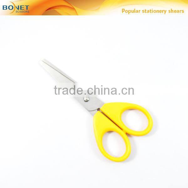 SSC0002 FDA certificated 4-1/4" Economic colorful plastic student rounded point scissors set 3ps