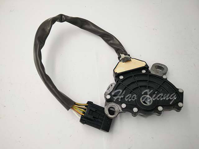 84540-2403 50A130 845402403 50A130 Auto Neutral Start Switch Assy