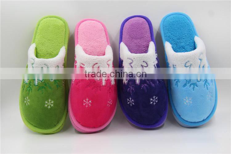 Solid wood flooring coral velvet thick warm winter indoor and outdoor home slippers cotton slippers couple