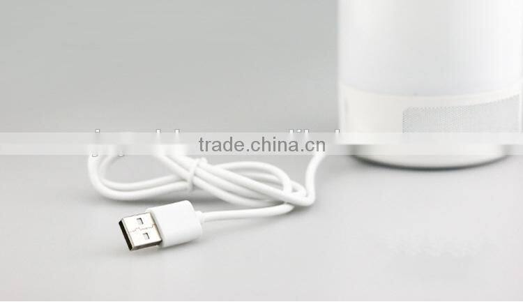 Fashion jewelry mini bluetooth speaker with led light