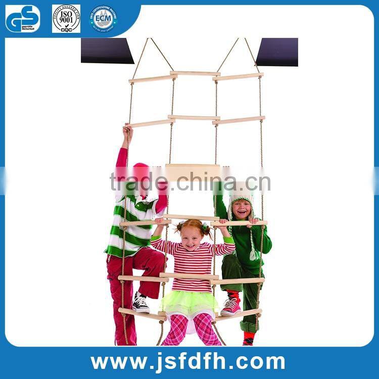 CE Certificated Outdoor Safety Climb Ladder Children Climbing Ladder For Entertainment System