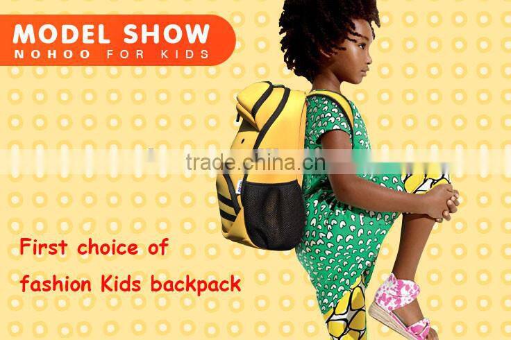 Beautiful Waterproof Lightweight kids cartoon backpacks Kindergarten Baby Girls Boys Fashion Bee Schoolbags 2016