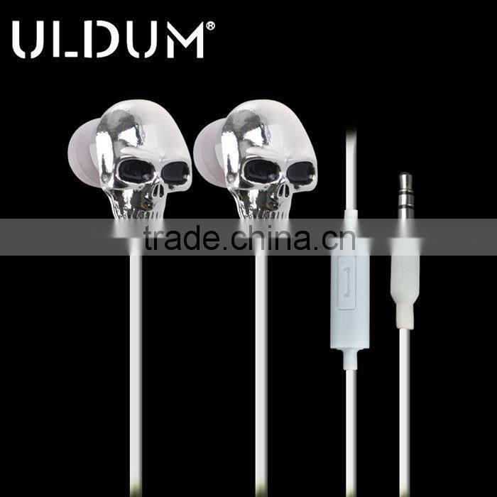 High quality earpiece earphone with best packing skull shaped earphones music earbuds